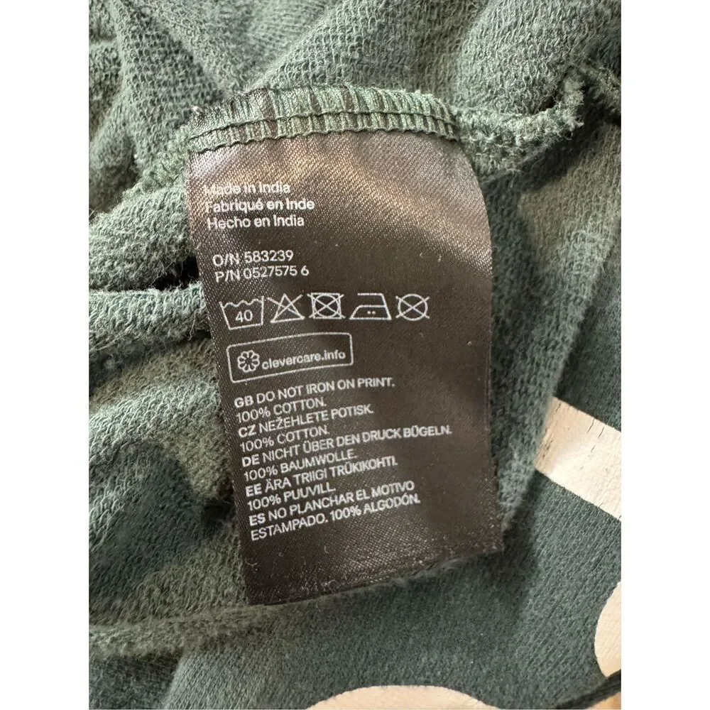 H&M Green cropped sweater size medium
